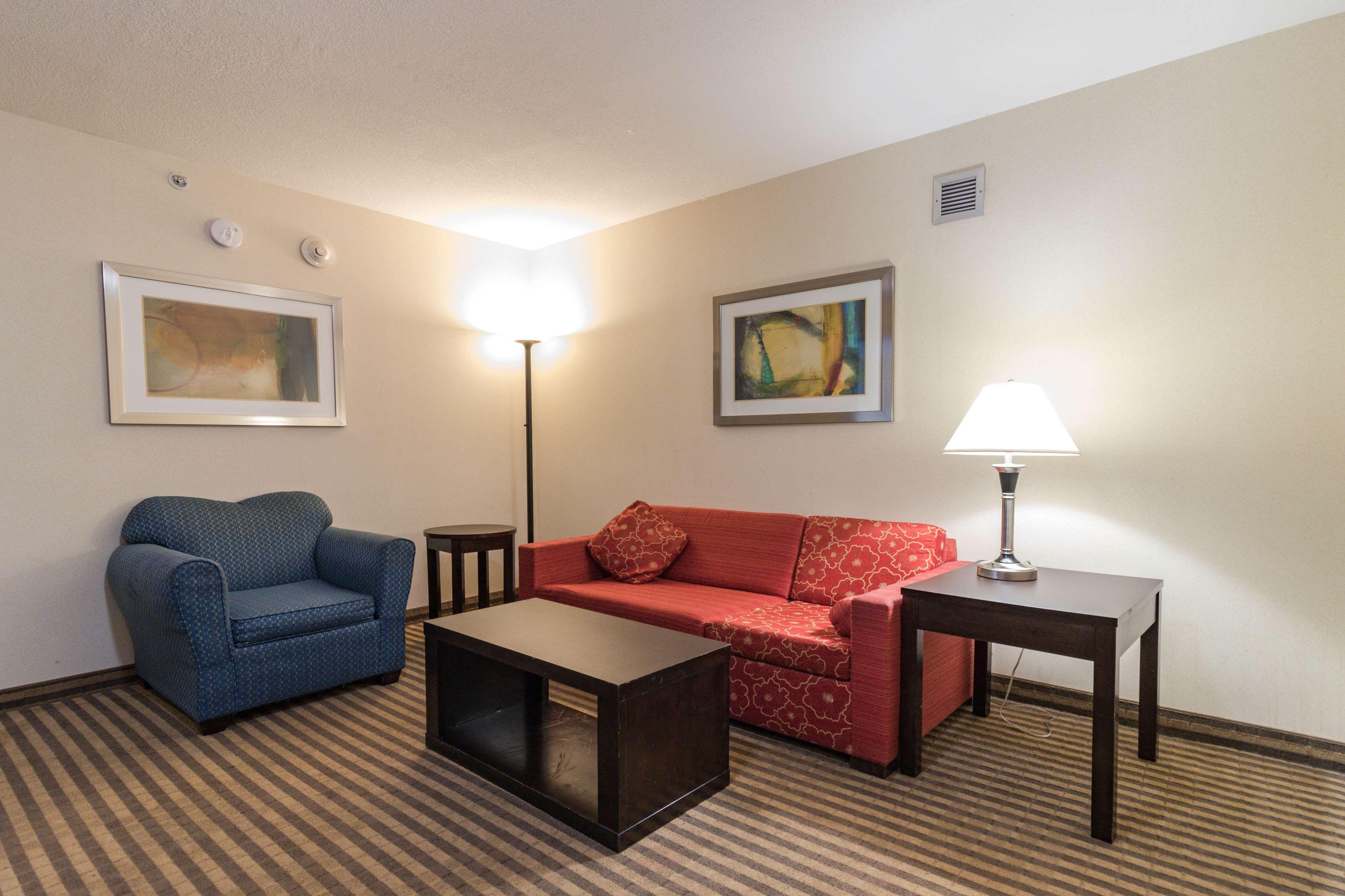 Rodeway Inn Portage Bagian luar foto