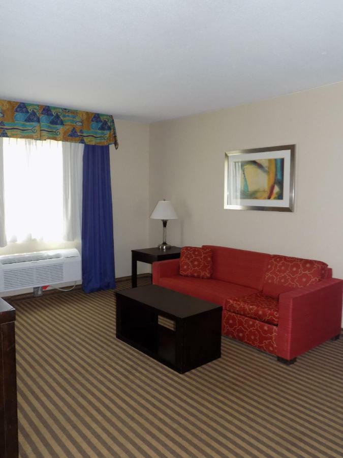 Rodeway Inn Portage Bagian luar foto